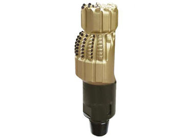 5-7 / 8 "× 7" × 4-½ "PDC Bit Center Bit jenis lubang pembesar untuk Pembentukan Keras Menengah,,, IADC Kode: M333