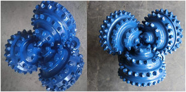 Warna biru tombol Baja 12-1 / 4 &amp;#39;&amp;#39; IADC537 TCI Roller Tricone Bor Batu Bits Tungsten Carbide Hard Rock