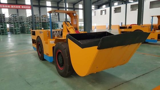 1,5 meter kubik LHD Underground Mining Vehicles Scooptram untuk proyek tunneling