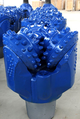 Ketahanan Aus Karbida Pengeboran Sumur Air 8 1/2 '' Tricone Drill Bit