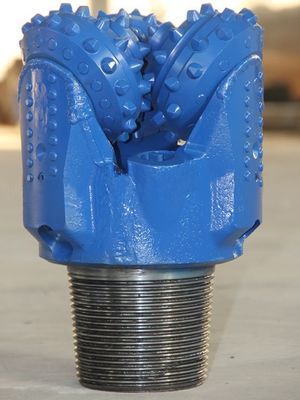 TCI Tricone Drill Bit / Roller Cone Bit Untuk Pengeboran, Tingkat Pengeboran Efisien