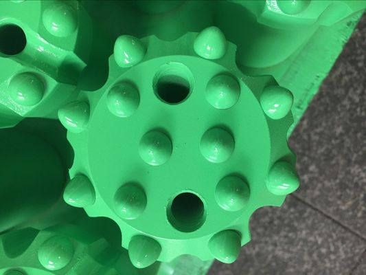 T38 76mm 89mm Normal / Retrac Tubuh Threaded Tombol Bit dengan Sisipan Tungsten Carbide Balistik Bulat