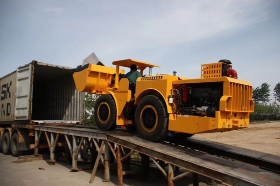 4 CBM Volume Load Haul Dump Truck Scooptram Mesin Pertambangan Bawah Tanah