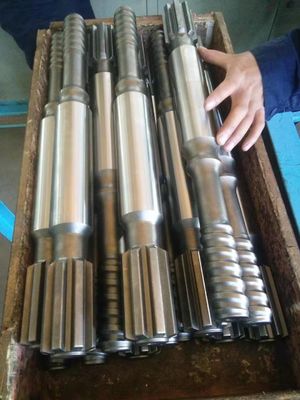 Bor Kekuatan Tinggi Adaptor Shank R32 / R28 Thread Untuk Bench Drillin